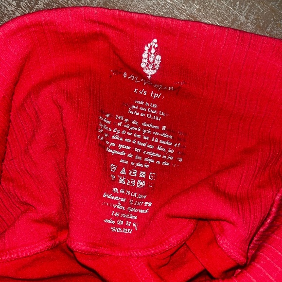 Red Athletic Set with Logo - Picture 4 of 4